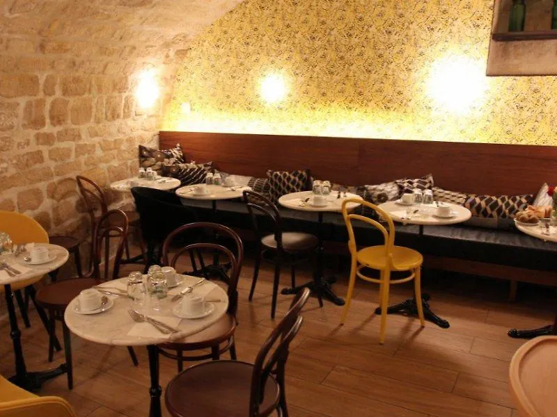 Hotel Hôtel Joséphine by Happyculture Parigi