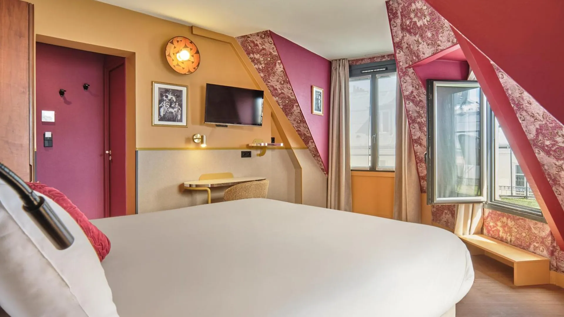 Hotel Josephine By Happyculture Paris 4*,