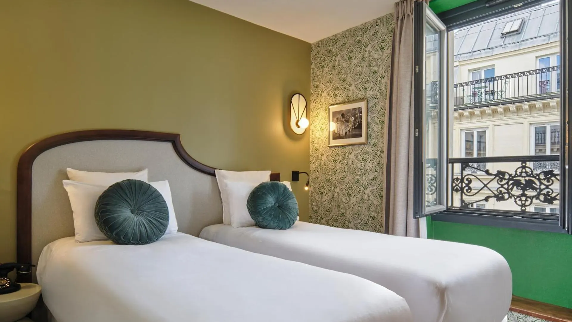 Hotel Josephine By Happyculture Paris Frankrike